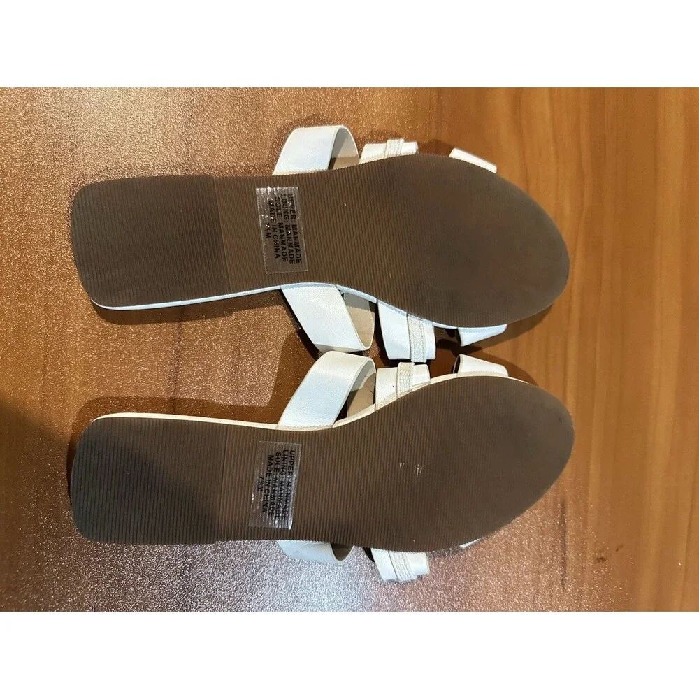 Ann Taylor Factory White Cage Slides with Gold Ring Detail - Size 7.5